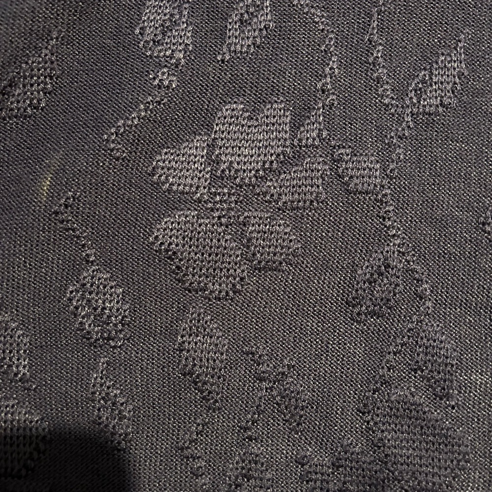 Vest - Picture 9 of 10